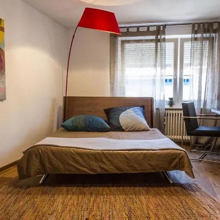 Appartement Nah Kongresszentrum Mit Balkon